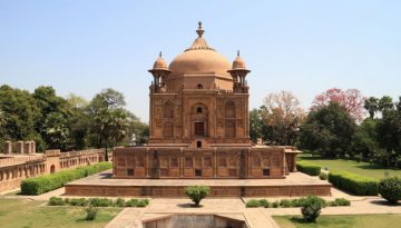 Khusro Bagh
